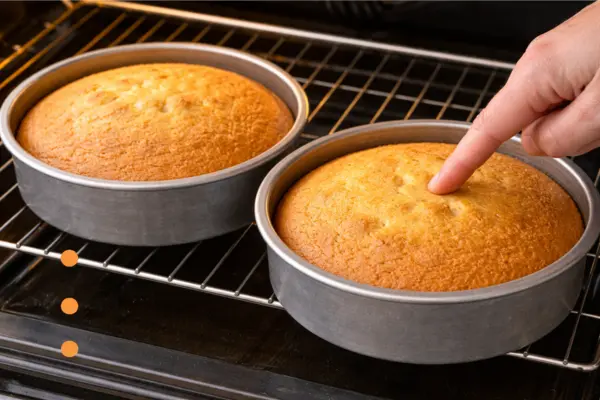 Victoria Sandwich Cake step 5