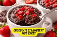 Chocolate Strawberry Mug Cakes (Microwave): Rich Chocolate, Juicy Berries, Ready in Minutes
